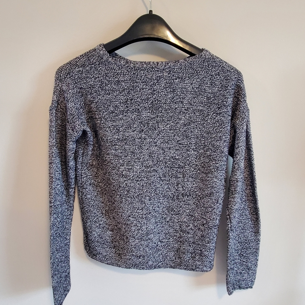 Old Navy Girls XL black and white sweater